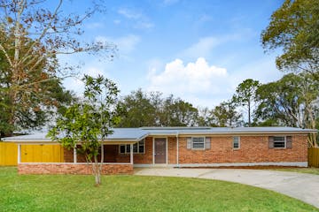 470 SIGSBEE CT ORANGE PARK, FL 32073